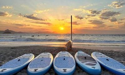 Stand Up Paddle at Sunrise in Copacabana