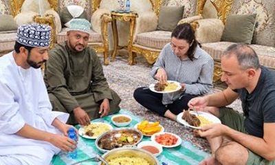 Muscat Omani Home Dinner with Locals
