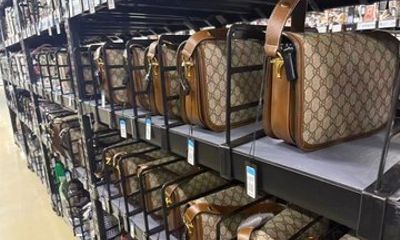 Shanghai Private Shopping Tour with Car
