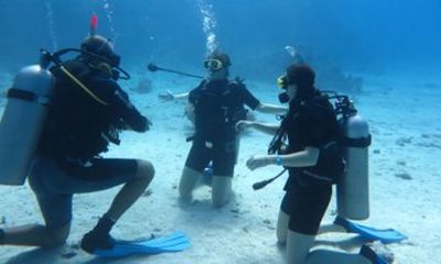 PADI Advanced Open Water Course in Hurghada