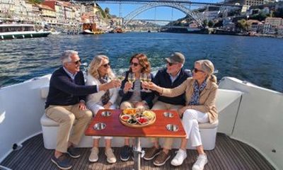 Porto Luxury Yacht Cruise 7 Bridges Drink and Sunset Option