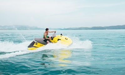 Langkawi Jet Ski Rental in Paradise 101 (1-2 Persons)