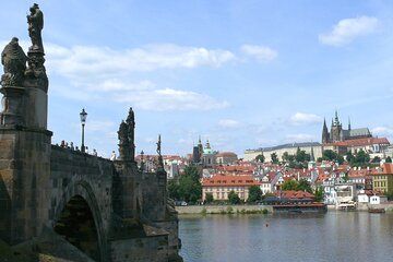 Best of Prague - City walking tour with Czech cuisine Lunch from Děčín