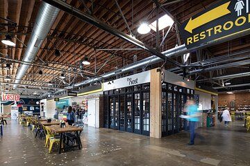 Tasting Tour of the #1 Food Hall in America - Mother Road Market