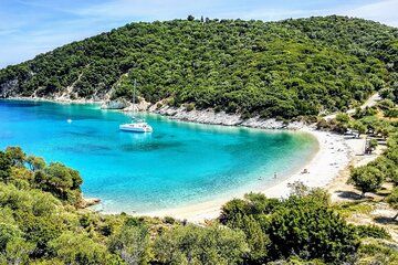 From Kefalonia: Ithaca Cruise Tour from Sami with Fruit & Snacks