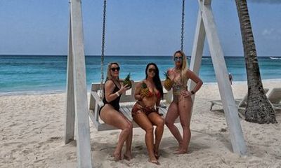 Private yacht excursion to Saona Island in a tropical paradise