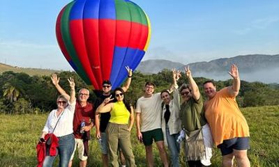 Shared balloon tour at dawn in Tiradentes