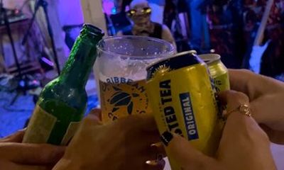 Haunted pub crawl with salsa dancing, karaoke and ghost stories